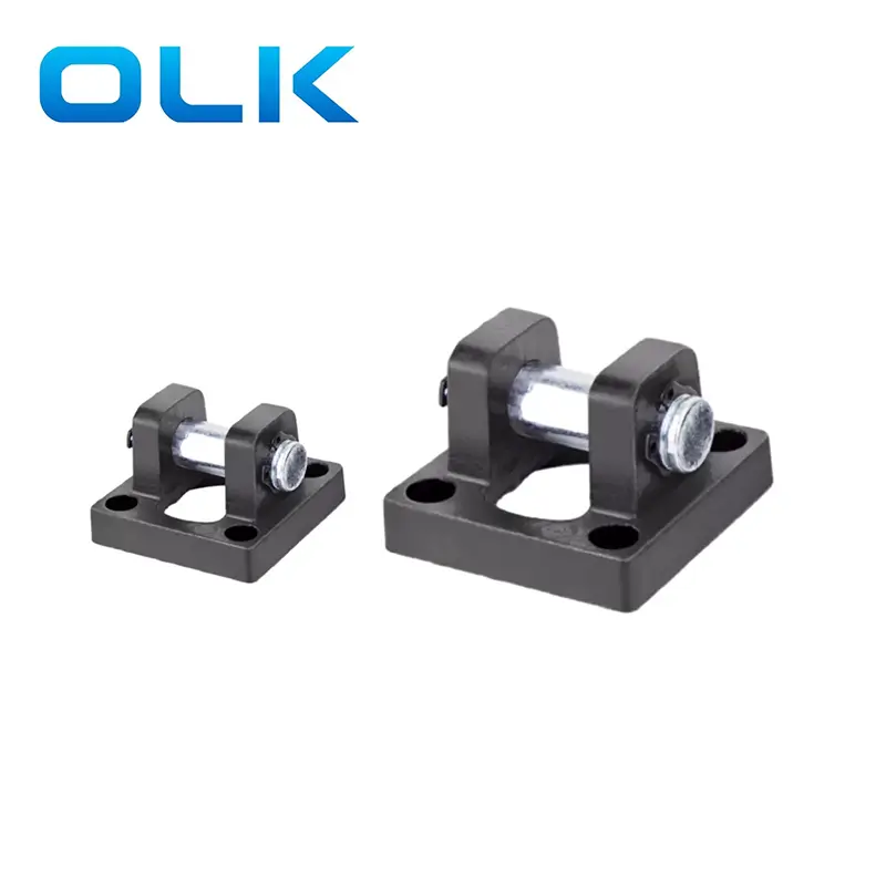 Pendakap pemasangan CB Clevis
